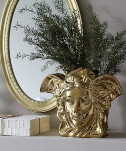 Tượng Nữ Thần Quyền Lực