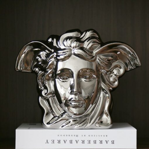 tuong-nu-than-huyen-bi-4-768×768 Tượng Nữ Thần Quyền Lực