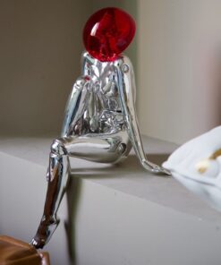 Tượng Nữ Thần Không Gian Huyền Bí