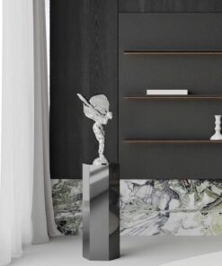 Tượng Nữ Thần Rolls