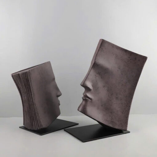 tuong-sach-ma-thuat-co-dien (3) Tượng Sách Ma Thuật Độc Lạ