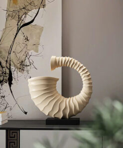 Tượng Xoắn Ốc Phong Cách Mới