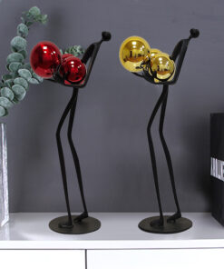 Tượng Ôm Quả Cầu Ánh Sáng Hiện Đại