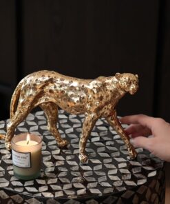 Tượng Báo Vàng Kiểu Dáng Thanh Lịch