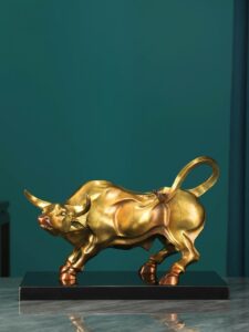 Tượng Bò Vàng Đột Phá
