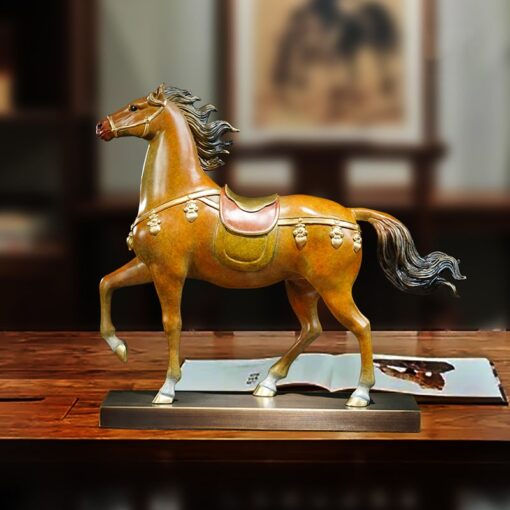 tuong-ngua-tien-cong-danh (6) Tượng Ngựa Tiến Công Danh