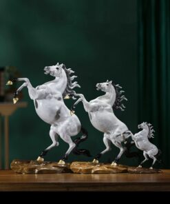 Tượng Ngựa Tung Vó Cát Tường