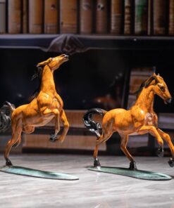 Tượng Tuấn Mã Tiến Bước