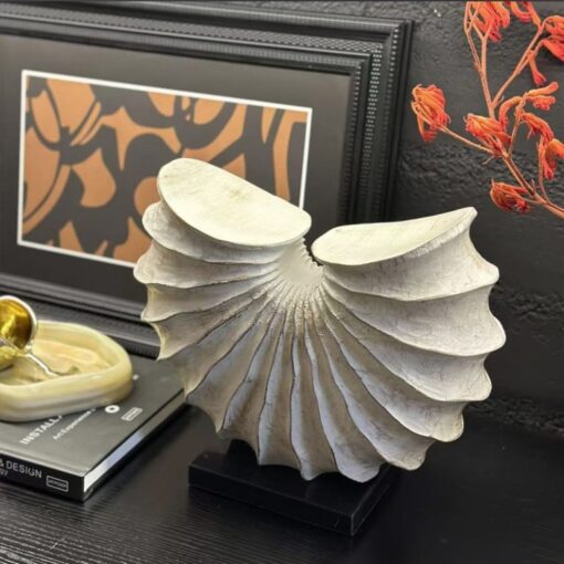 tuong-vo-oc-nghe-thuat-6-768×768 Tượng Vỏ Ốc Kiểu Dáng Hiện Đại