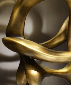 Tượng Điêu Khắc Dấu Chân Vô Hình