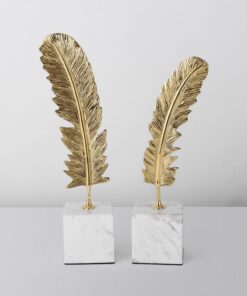 Cánh Lông Vũ Bay Bổng