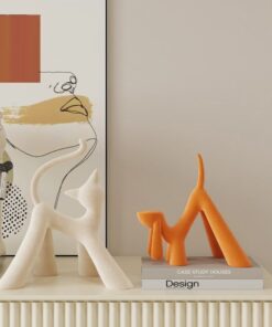 Cặp Mèo Tinh Nghịch Đáng Yêu