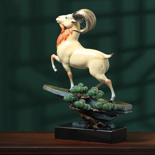 Tượng Dê Vững Thế Tùng Sơn Tượng Dê Vững Thế Tùng Sơn