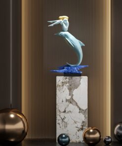 Tượng Cô Gái và Cá Heo