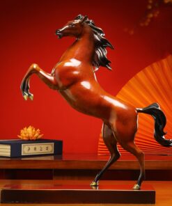 Tượng Ngựa Vươn Mình Đắc Lộc