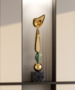 Tượng Sắp Chồng Kiến Tạo