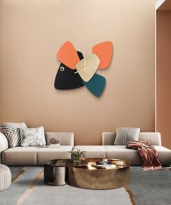 Đồng Hồ Nghệ Thuật Đa Sắc