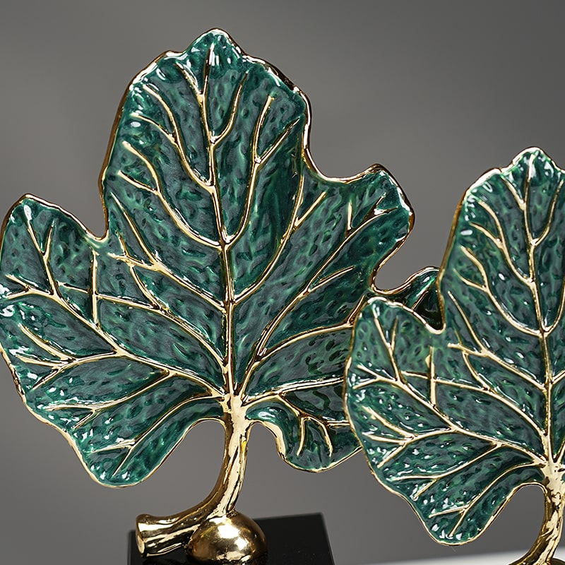 Lá Sung Nghệ Thuật Đặt Bàn