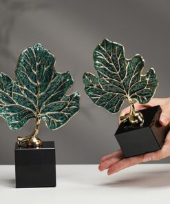 Lá Sung Nghệ Thuật Đặt Bàn