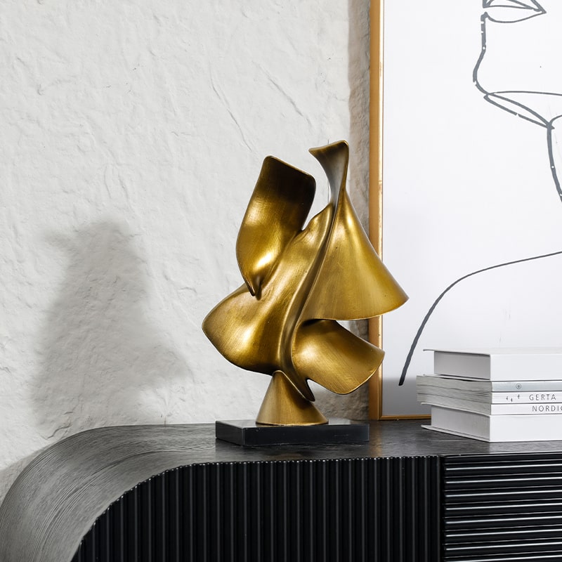 Tượng Nghệ Thuật Để Bàn Cổ Điển