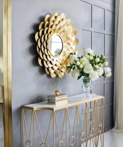 Gương Hoa Mặt Trời