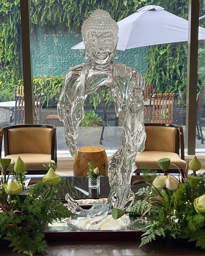 Tượng Phật Pha Lê Giác Ngộ Nghệ Thuật