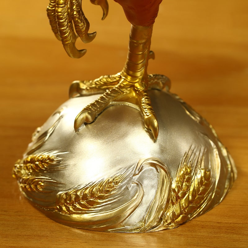 Tượng Gà Trống Khải Hoàn