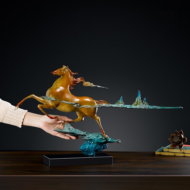 Tượng Ngựa Tốc Phát Vượng Tài