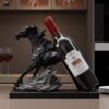 Giá Đỡ Rượu Vang Ngựa Mã Đáo