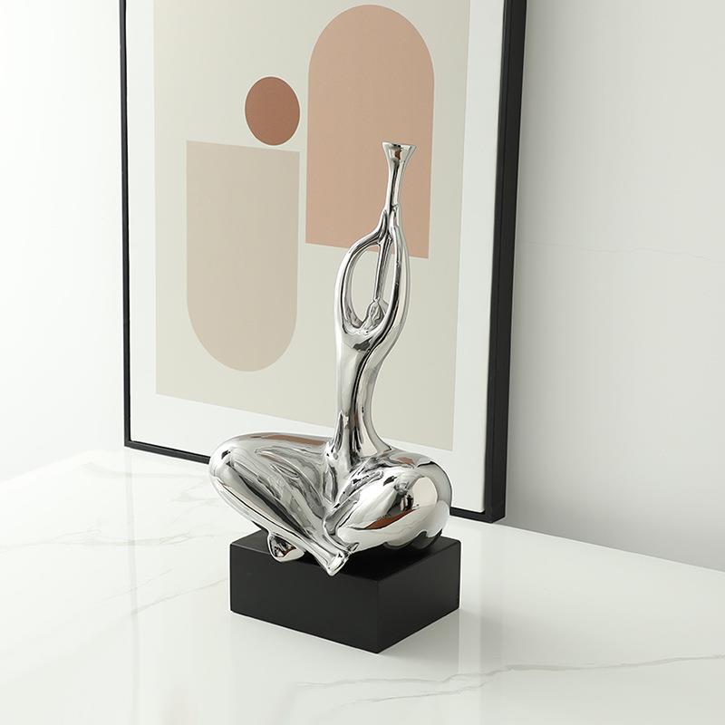 Tượng Nghệ Thuật Người Thổi Kèn