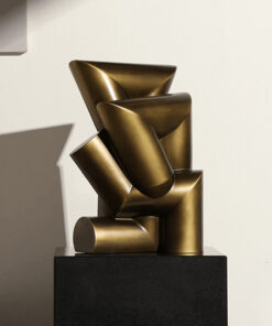 Tượng Hình Khối Xếp Lớp Trừu Tượng