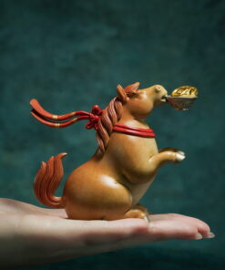 Ngựa May Mắn Ngậm Vàng Decor Taplo Ô Tô