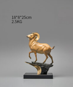 Tượng Dê Vượt Đỉnh Thành Công