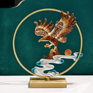 Tượng Đại Bàng Khai Vận Trên Mây