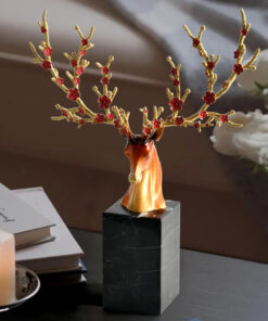 Tượng Hươu Mai Đỏ Chiêu Lộc Thịnh Vượng