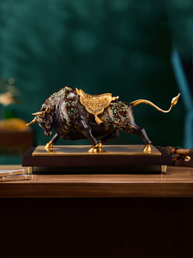 Tượng Bò Tót Dũng Mãnh